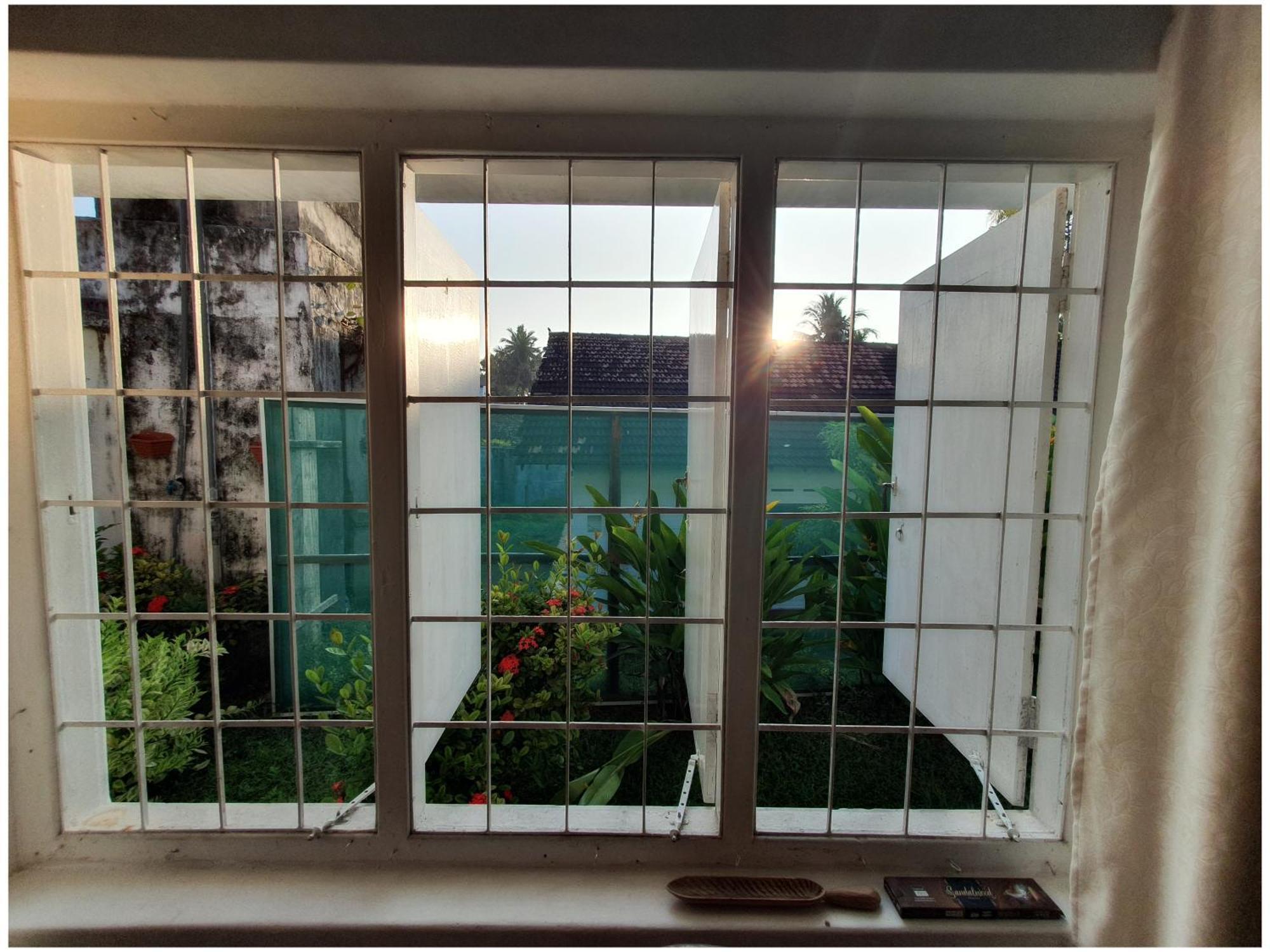 Sri Nimali Guesthouse Хиккадува Экстерьер фото