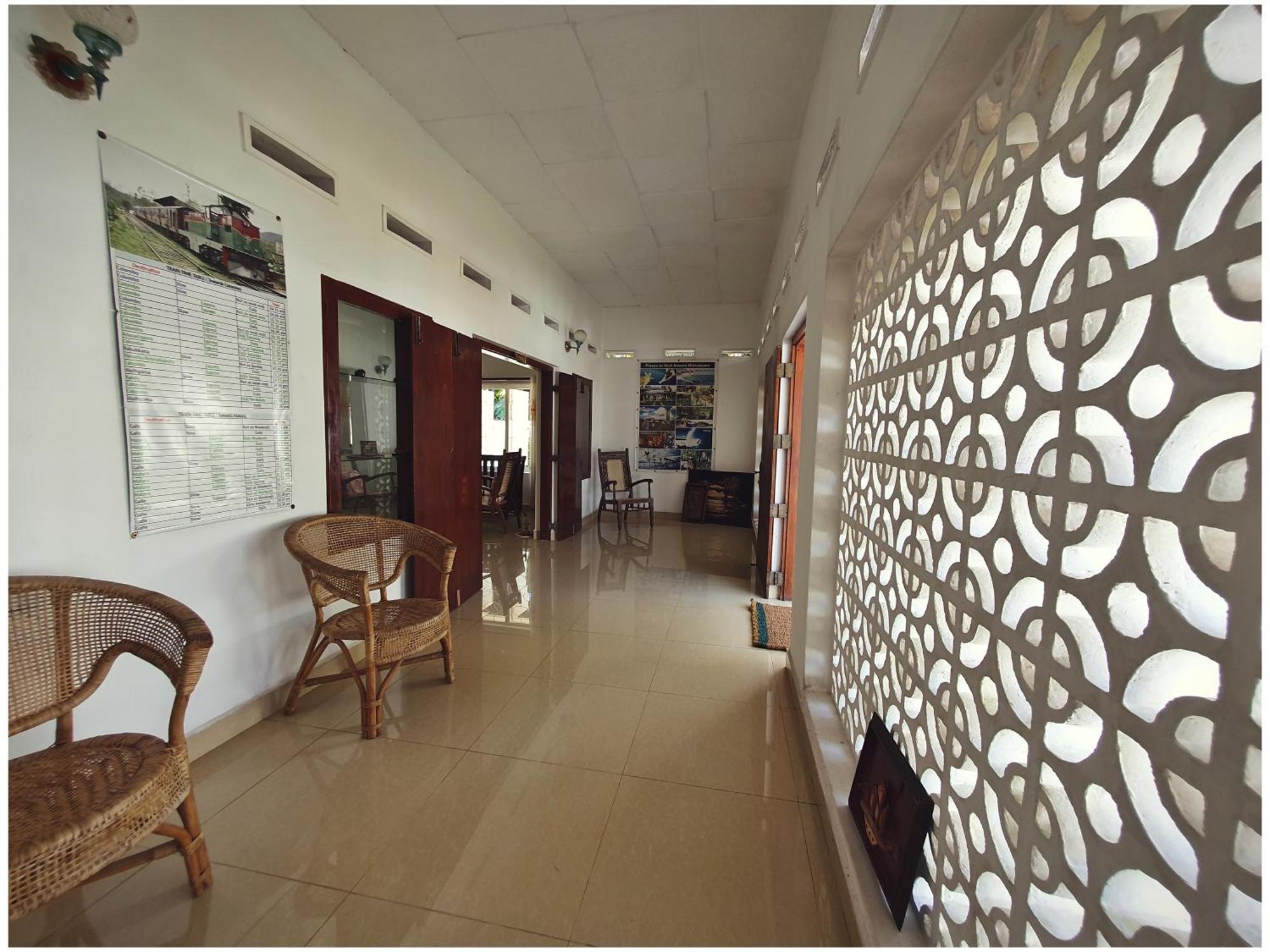 Sri Nimali Guesthouse Хиккадува Экстерьер фото